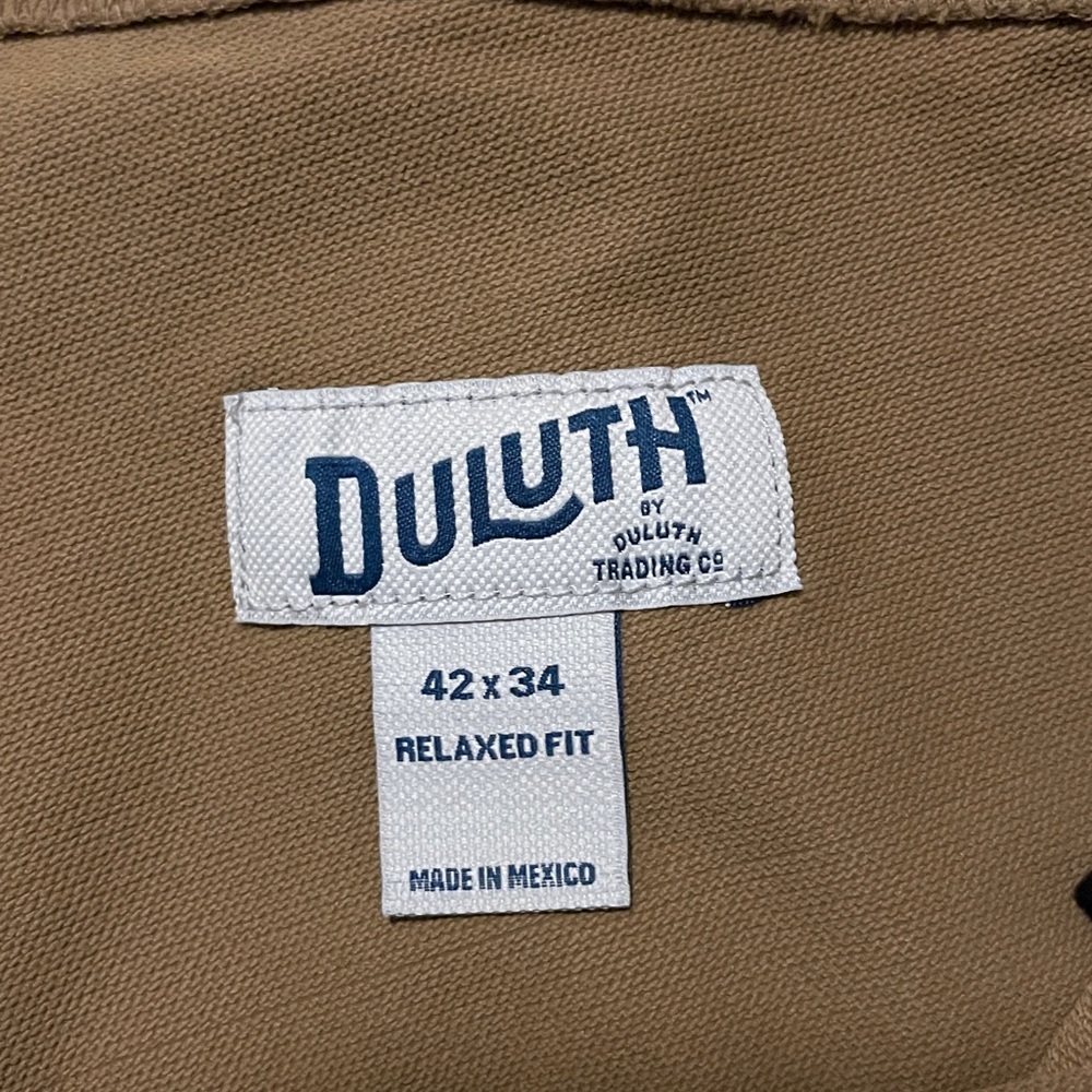 Men 's Duluth Trading Co. Tan Cargo Pants - Picture 4 of 4